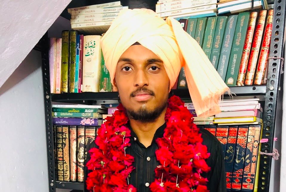 मिस्र जाने वाले उदयपुर के पहले छात्र बने मौलाना फैजान रज़ा