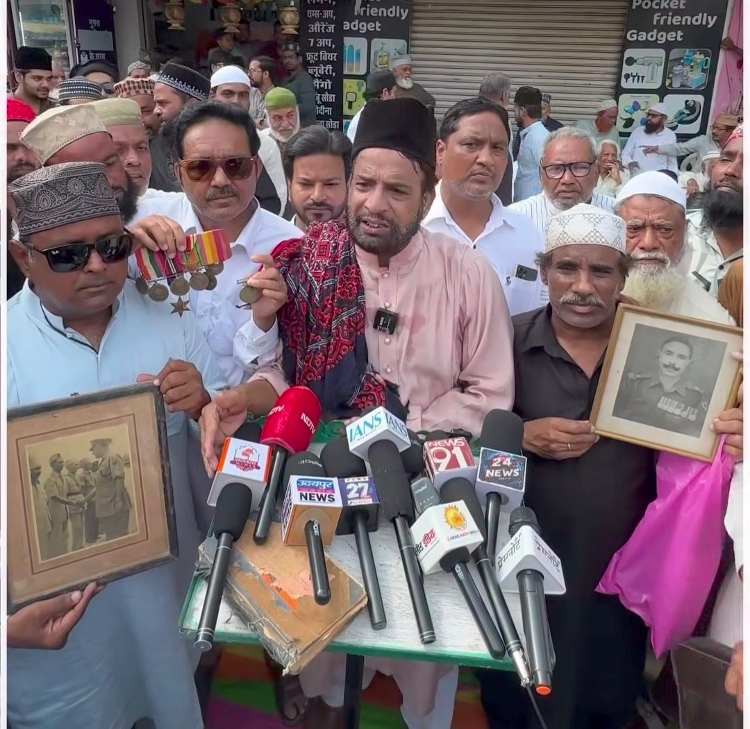 खांजीपीर में लगे पाकिस्तान मुर्दाबाद के नारे  शहर विधायक के मिनी पाकिस्तान वाले बयान पर कड़ा ऐतराज, माफी और इस्तीफे की मांग
