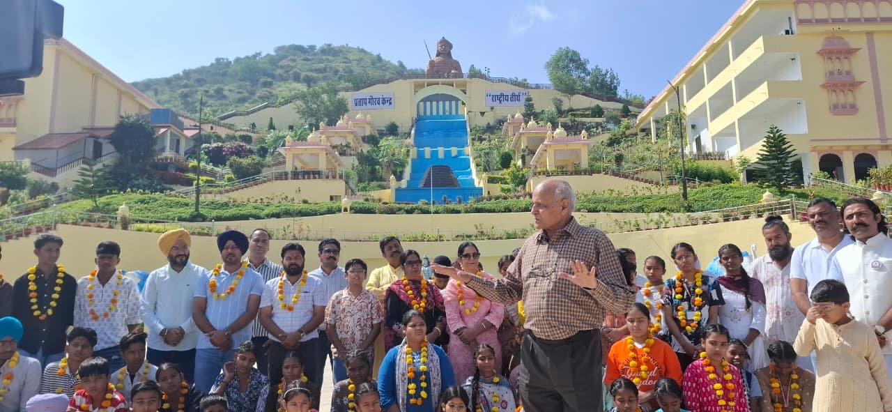 पर्यटन स्थल नहीं, अपितु राष्ट्र चरित्र निर्माण का स्थल है प्रताप गौरव केन्द्र: प्रो. बीपी शर्मा