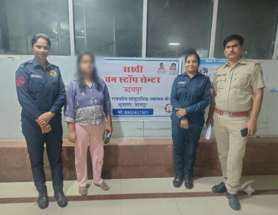 फतेहसागर में कूदने का प्रयास कर रही युवती को कालिका पेट्रोलिंग टीम ने बचाया।